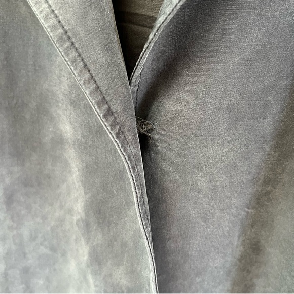 Emanuel by Emanuel Ungaro Washed Silk Jacket Size Medium - Picture 4 of 7